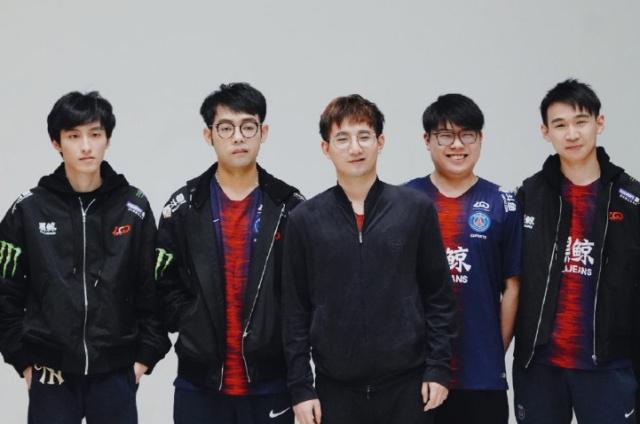 水平赛事成 水平赛事成