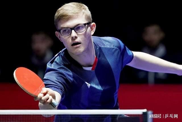 让他被外界 让他被外界